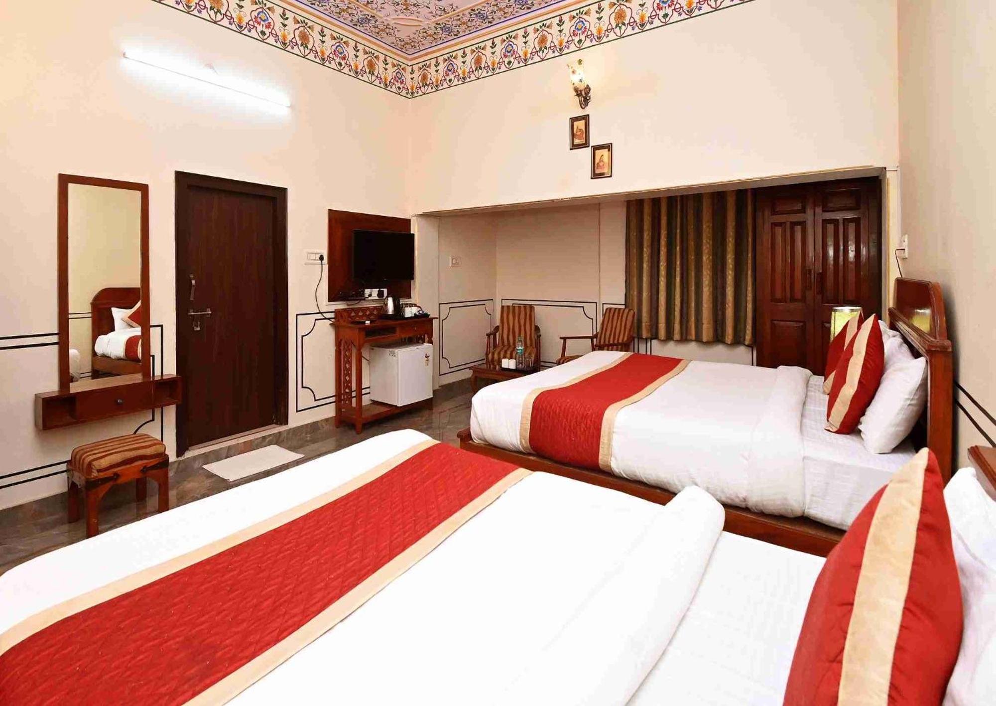 Virasat Mahal Heritage Hotel-Jaipur City Center Екстер'єр фото