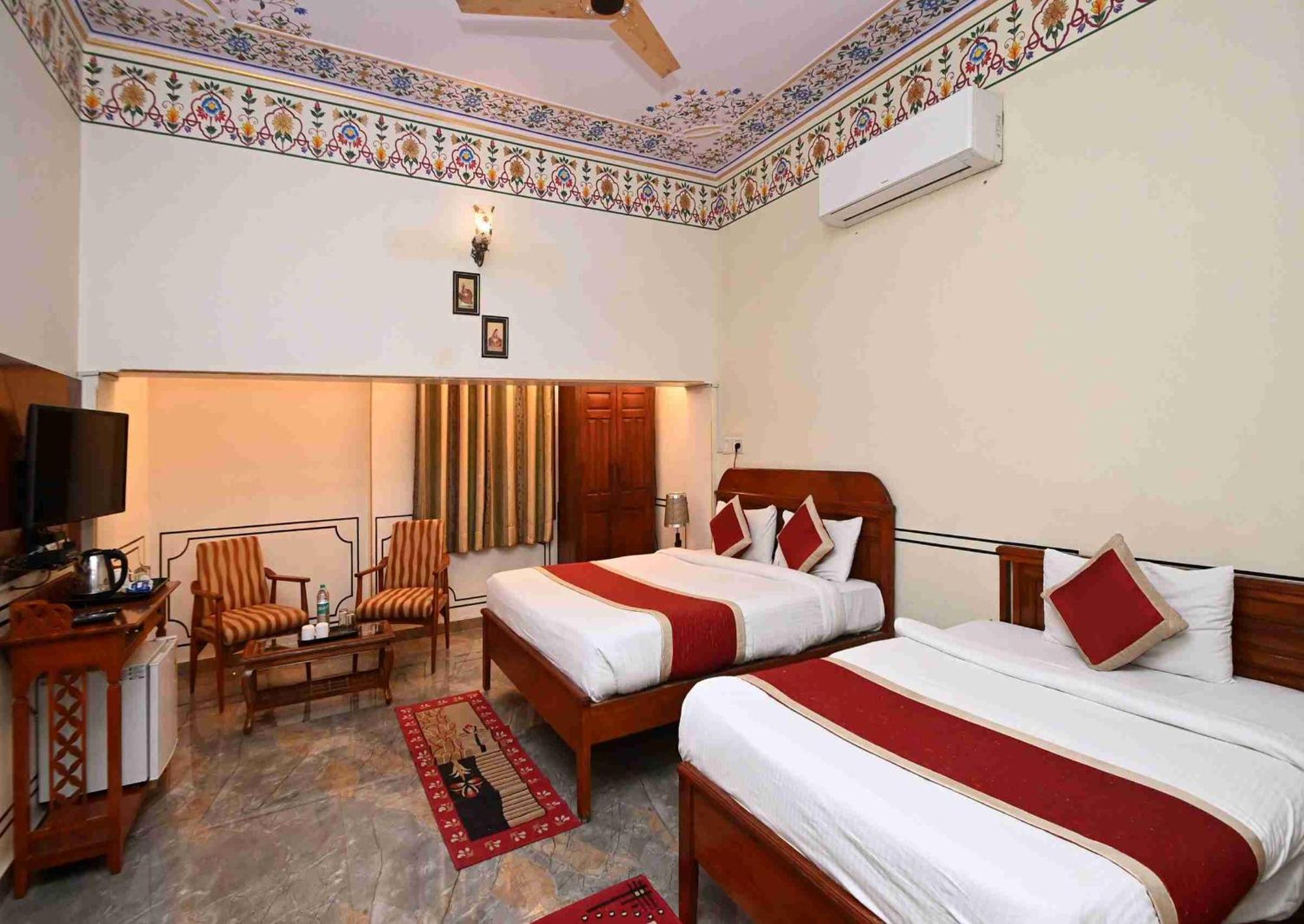 Virasat Mahal Heritage Hotel-Jaipur City Center Екстер'єр фото