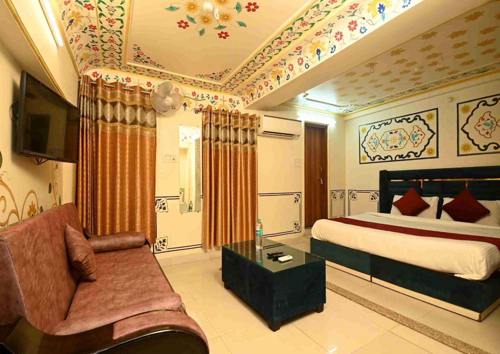 Virasat Mahal Heritage Hotel-Jaipur City Center Екстер'єр фото