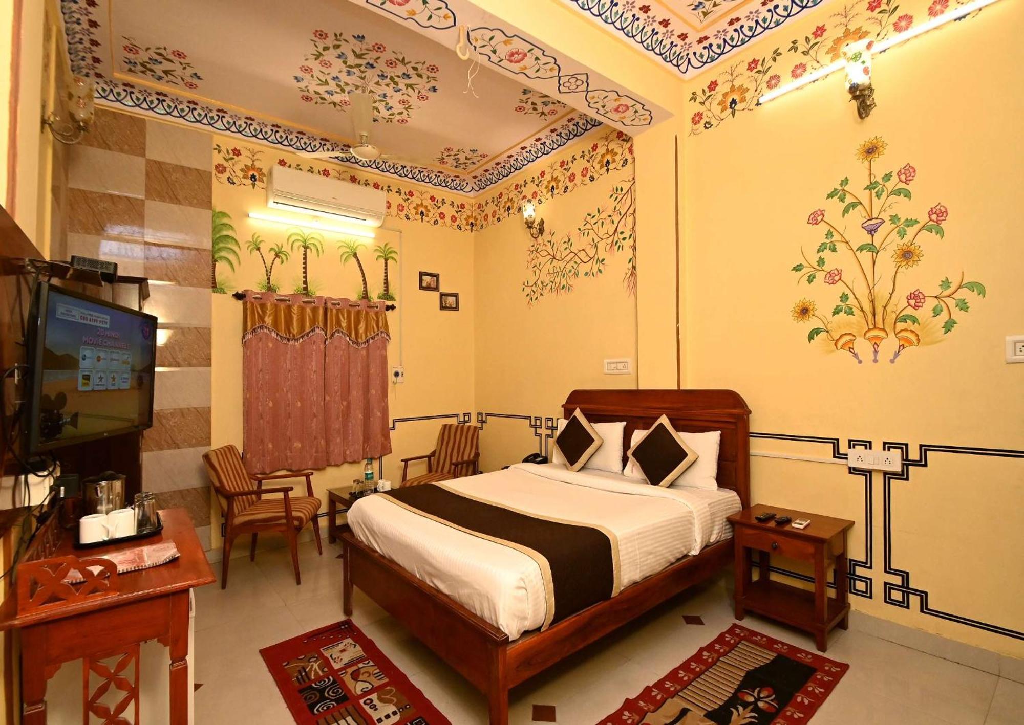 Virasat Mahal Heritage Hotel-Jaipur City Center Екстер'єр фото