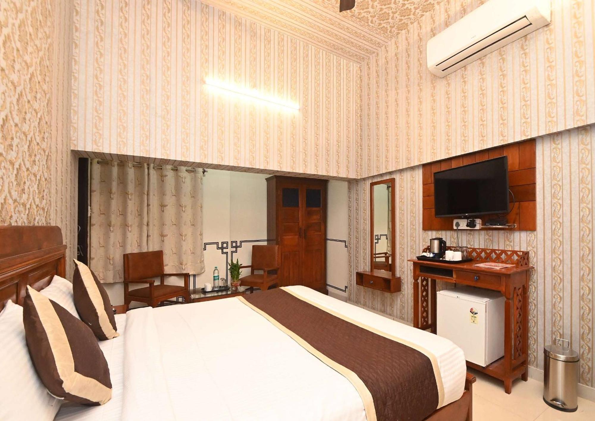 Virasat Mahal Heritage Hotel-Jaipur City Center Екстер'єр фото