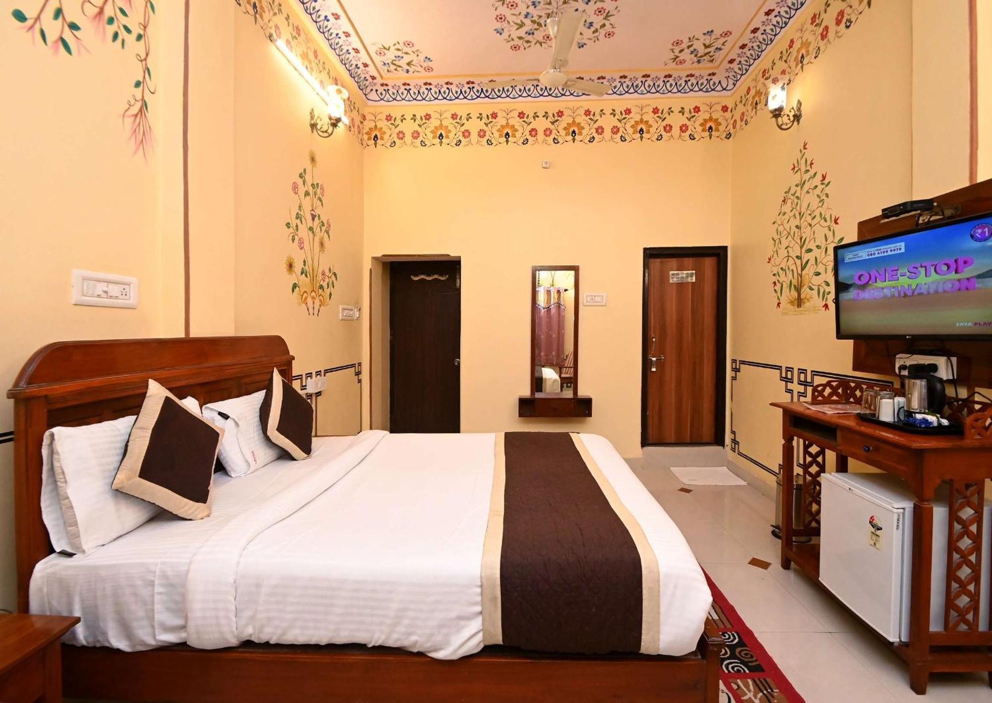 Virasat Mahal Heritage Hotel-Jaipur City Center Екстер'єр фото